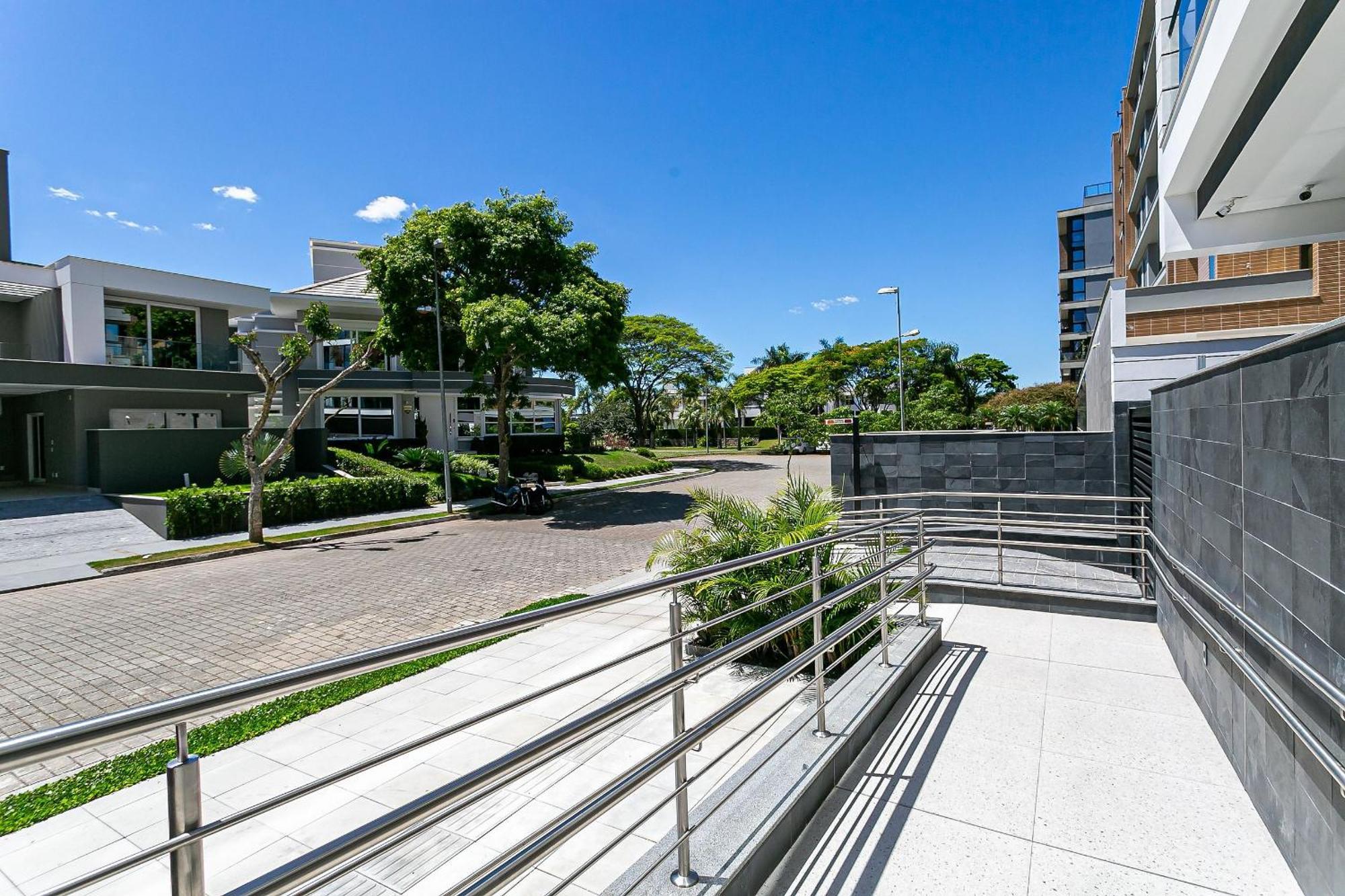 Novo, COMPLETO e Moderno em condomínio incrível no coração de Jurerê Internacional #JA15 Florianópolis Exterior foto